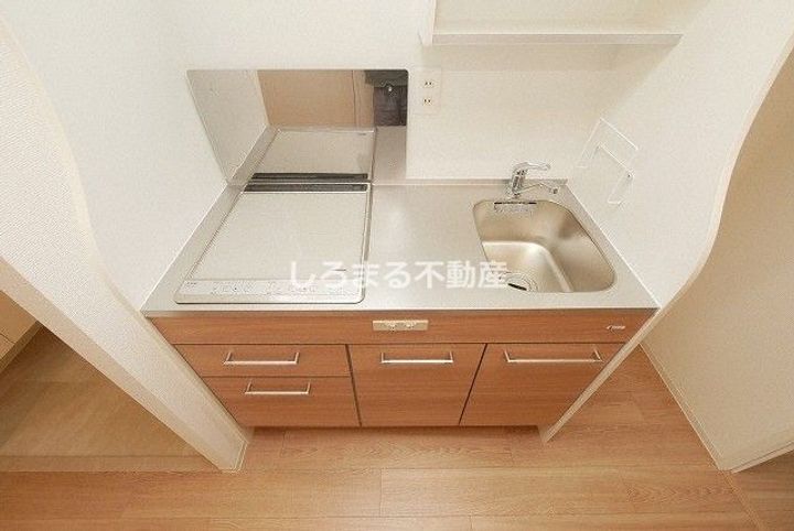 アプリーレ西本町のキッチン