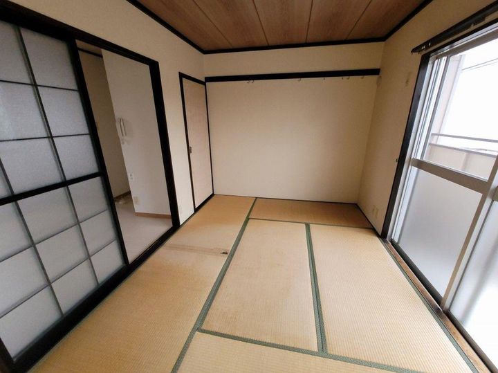 ハイツキャビンの居間