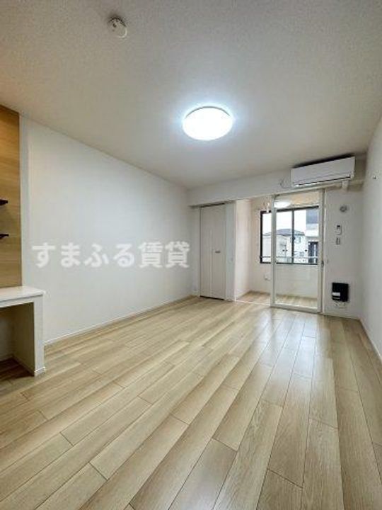 ファルファーラの居間