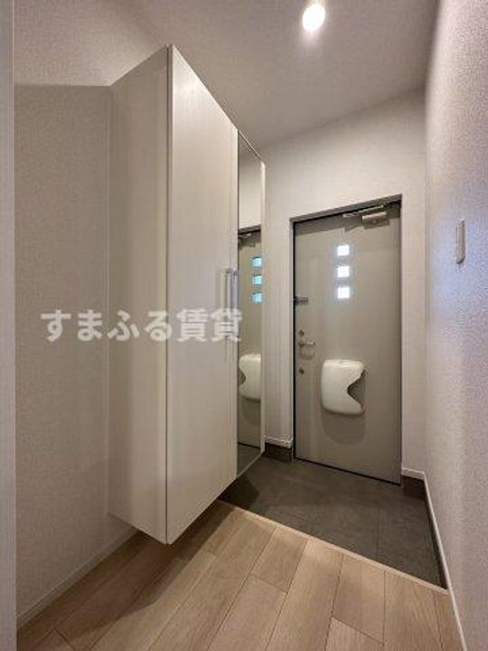 エスポアール吉祥の玄関