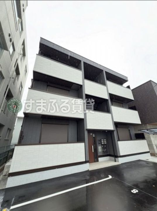 D-avance薮田201の外観