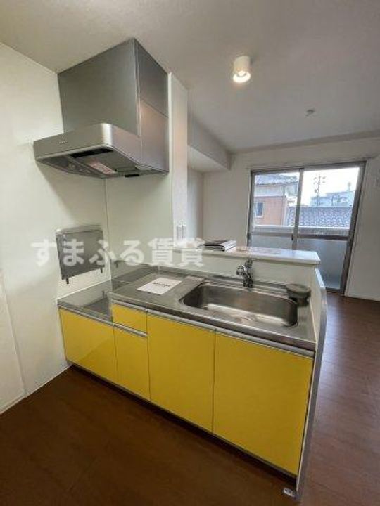 K. I.ハイツ302のキッチン