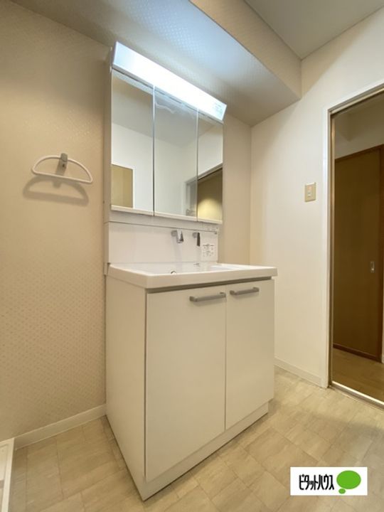 十三番丁ホームズの内装