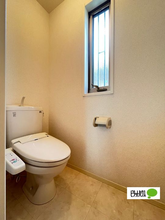 ビルロートの内装