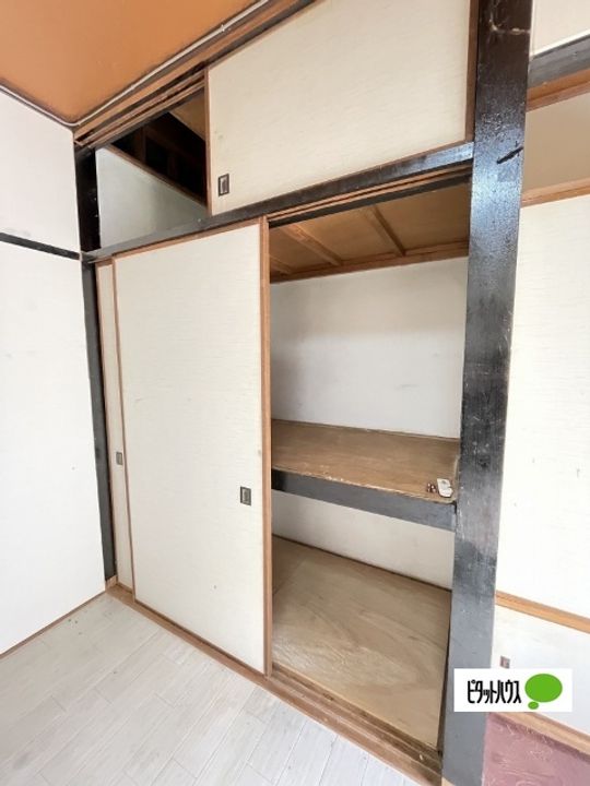 六十谷マンション17の内装