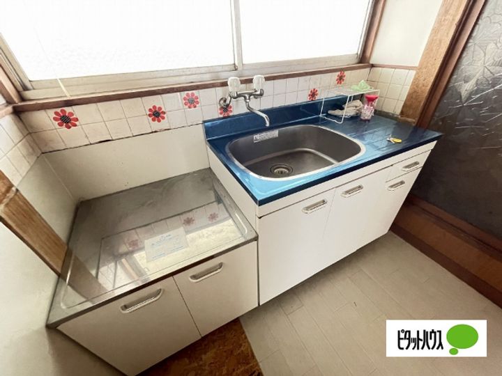 六十谷マンション18のキッチン