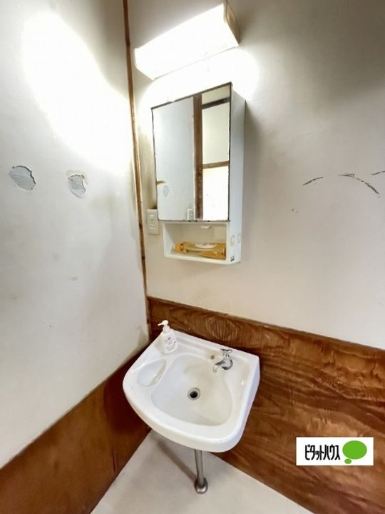 六十谷マンション18の内装