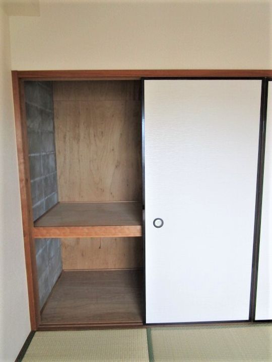 レオヤカタ8-Cの内装