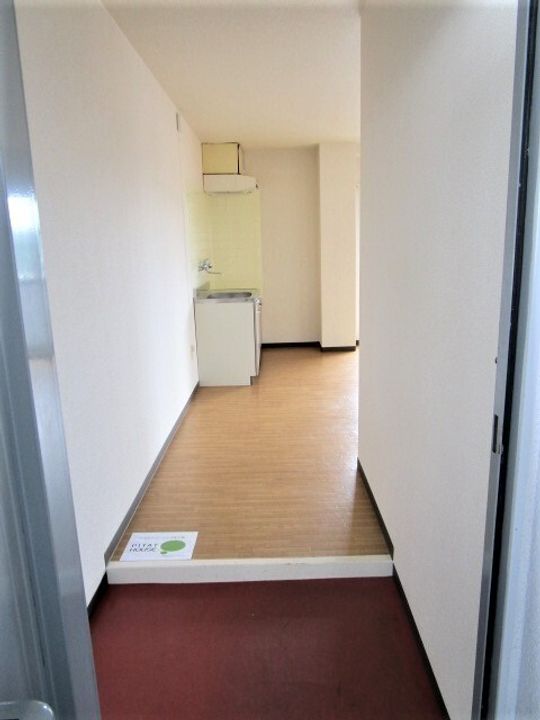 レオヤカタ8-Cの玄関