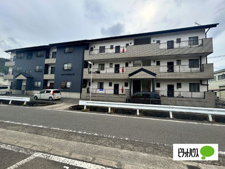 ハイツグランデ202の外観