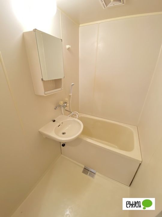 プレジール浜の宮の風呂