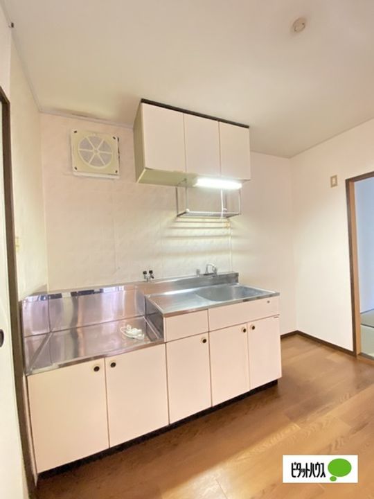 プレジール浜の宮のキッチン