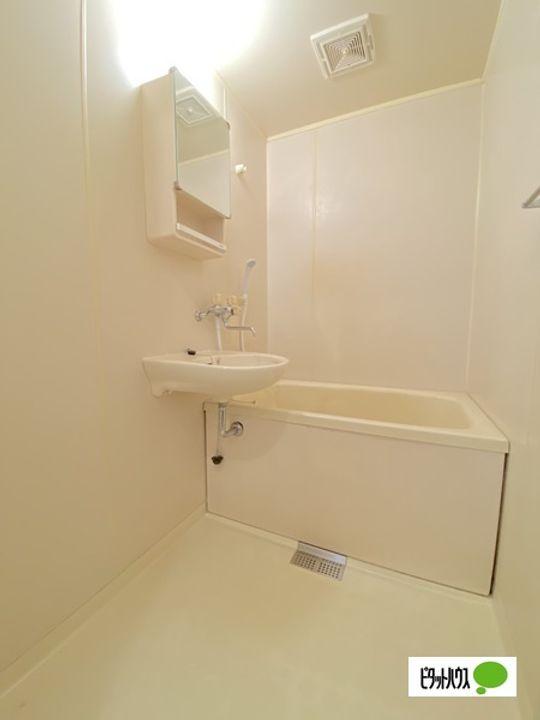 プレジール浜の宮の風呂