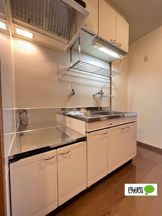 和歌山県和歌山市今福1丁目の賃貸アパートのキッチン