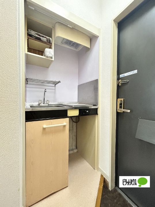 和歌山県和歌山市西浜3丁目の賃貸アパートのキッチン