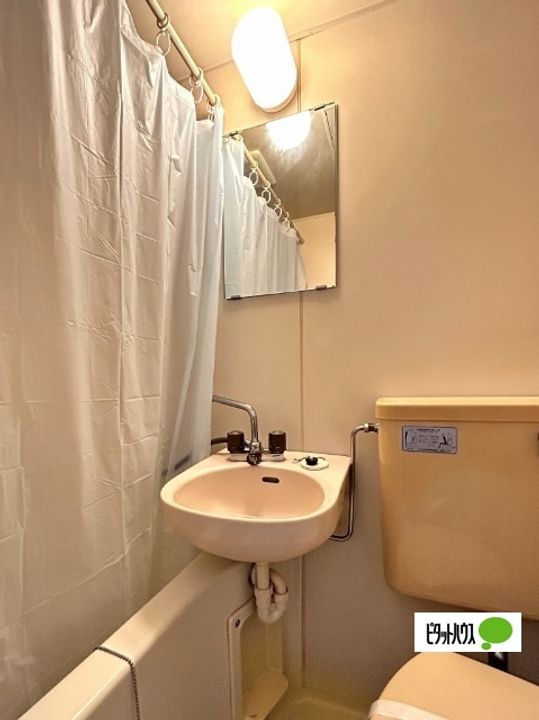 和歌山県和歌山市西浜3丁目の賃貸アパートの内装