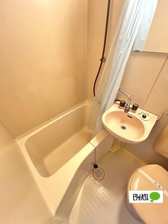 和歌山県和歌山市西浜3丁目の賃貸アパートの風呂