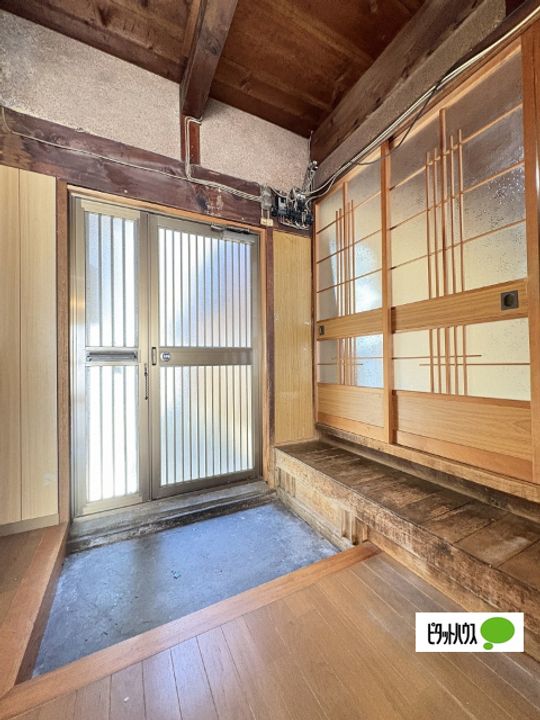 和歌山県有田市宮崎町(一戸建)の賃貸物件の玄関