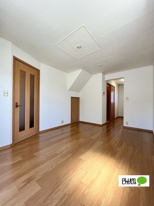 パミドーリⅡの居間