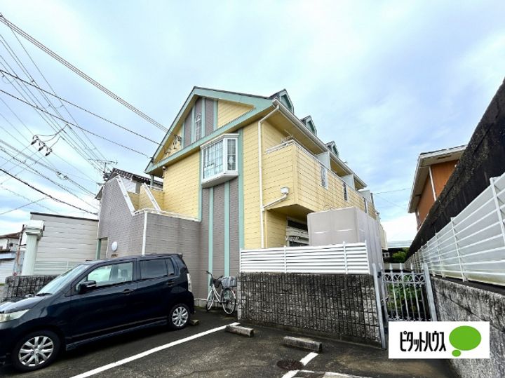 和歌山県和歌山市西浜3丁目の賃貸アパートの外観