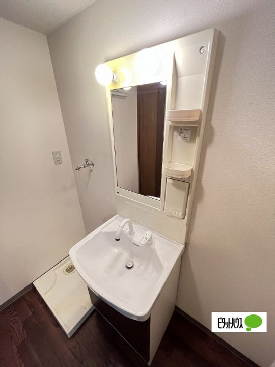 リッチ&フォース402の内装