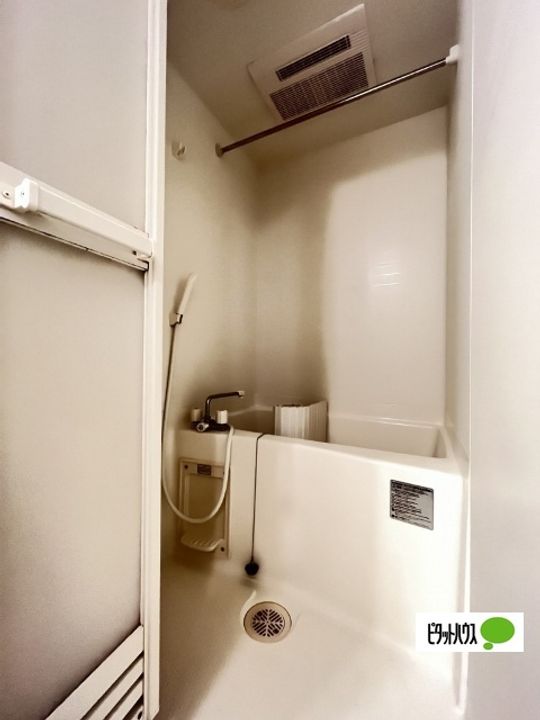 リッチ&フォース402の風呂