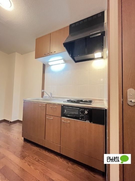 リッチ&フォース402のキッチン