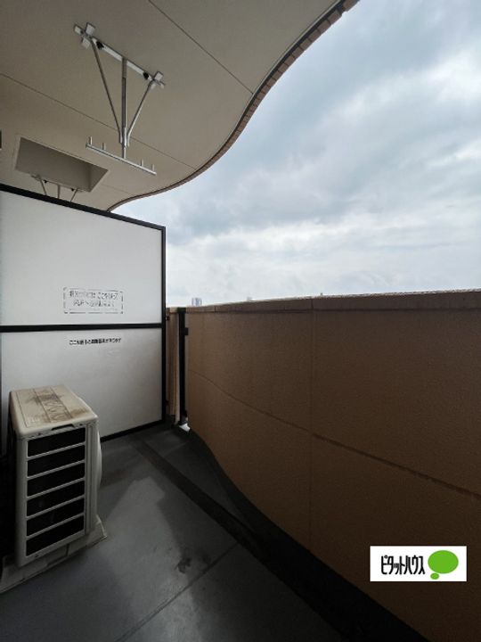 リッチ&フォース402の内装