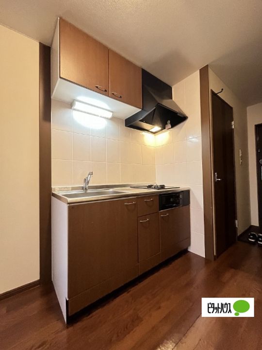 リッチ&フォース402のキッチン