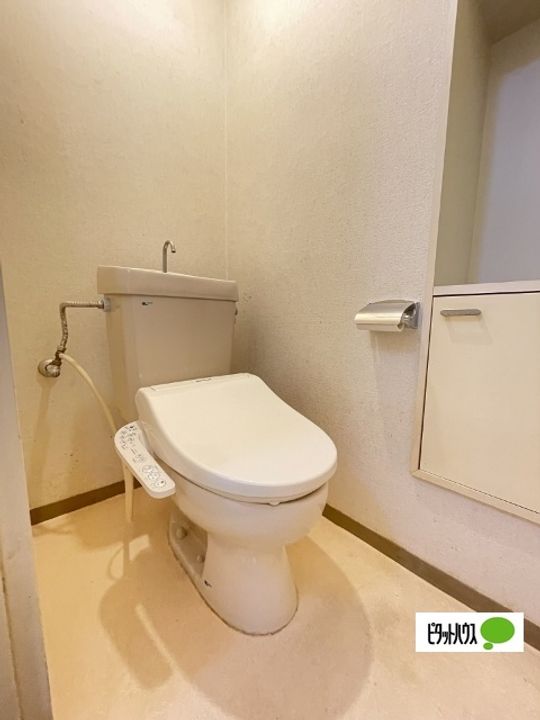 VIASACRA岩出の内装