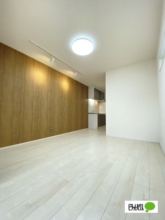 フジパレス和歌山美園301の居間