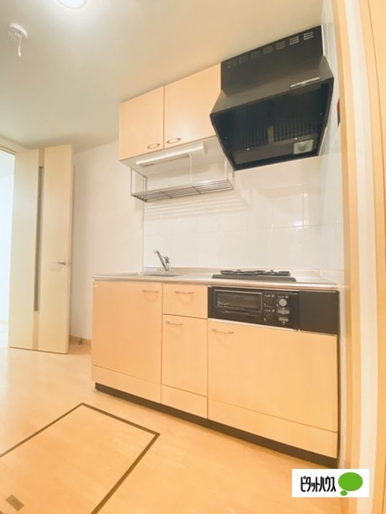彩城A105のキッチン