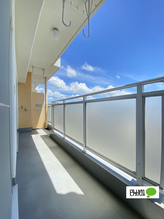 ヤマイチPLAZA黒田302の内装