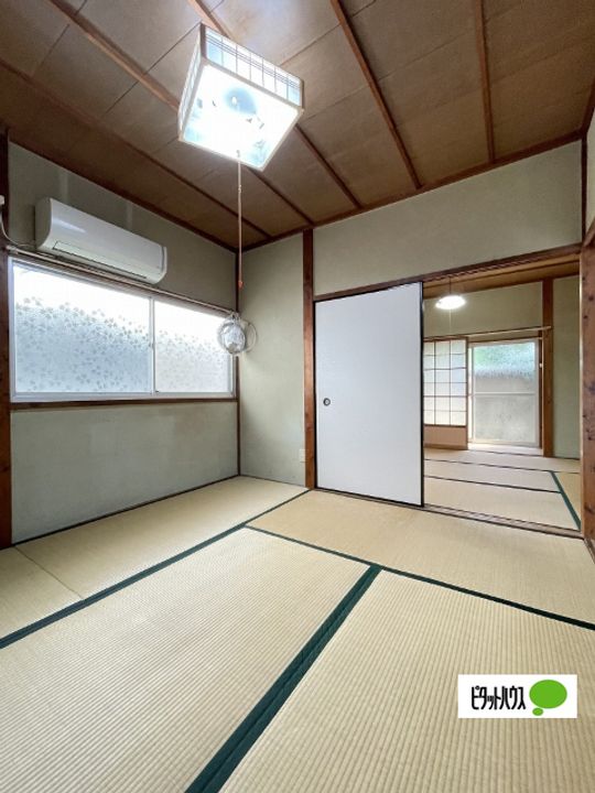 福島アパート3の居間