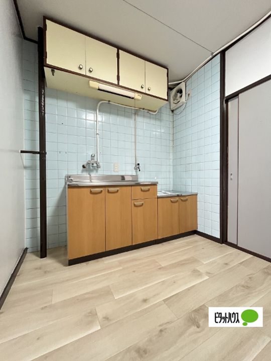 メゾンクルール302のキッチン