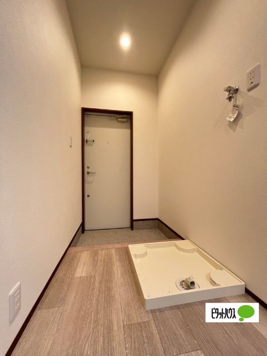 エイト三葛の玄関