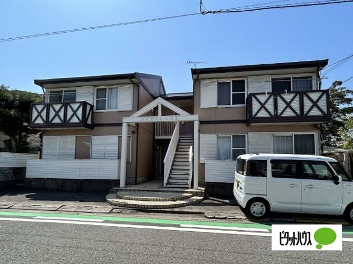 フレグランス吹上102の外観