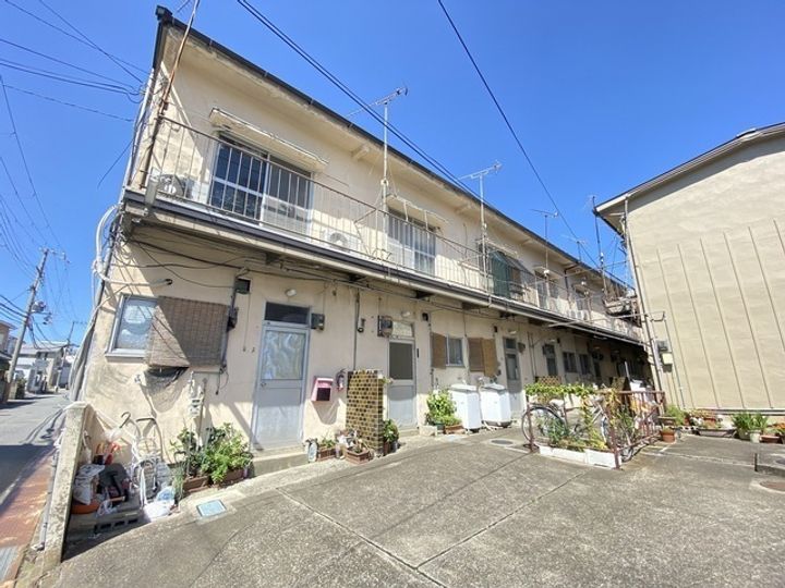 松ヶ丘荘の外観