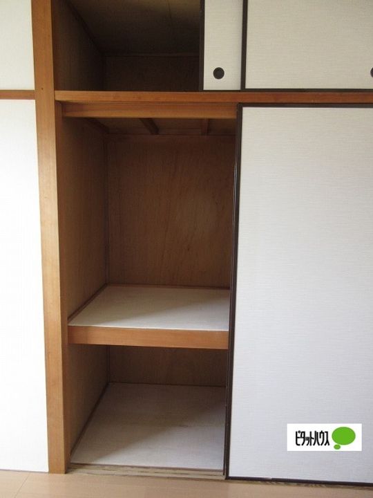 北ノ浜マンション407の内装