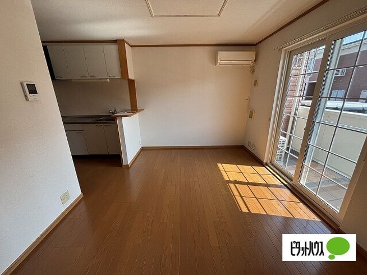 グランドゥール Aの居間