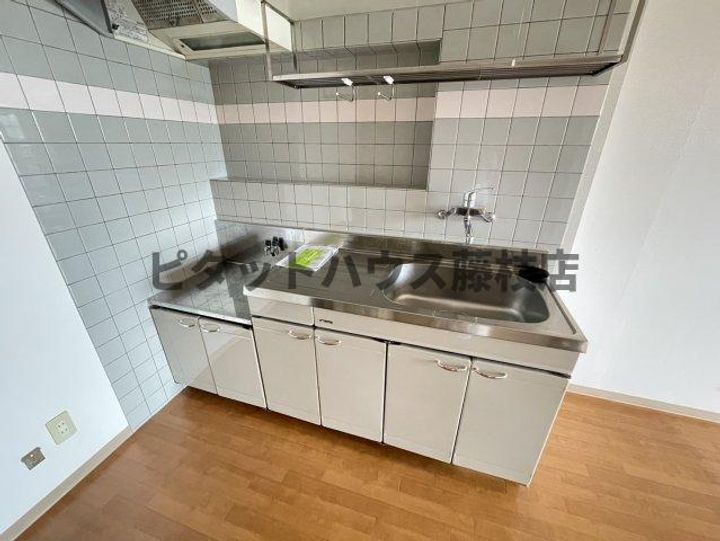 静岡県藤枝市高柳1丁目(マンション)の賃貸物件のキッチン
