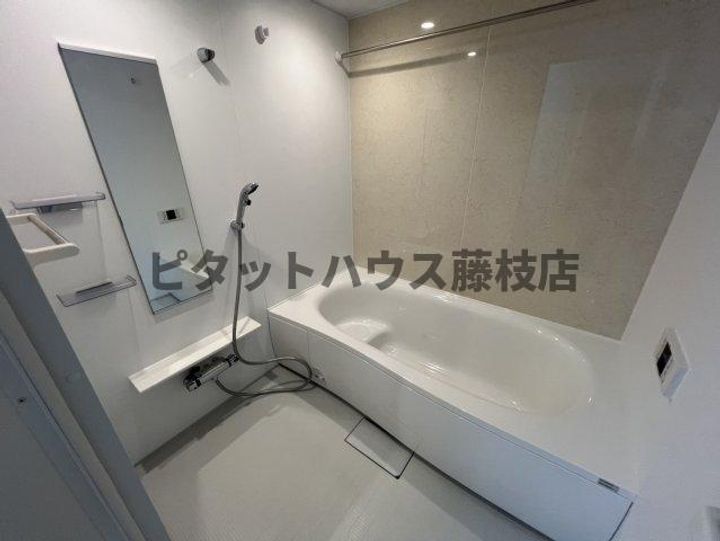 静岡県焼津市塩津(アパート)の賃貸物件の風呂