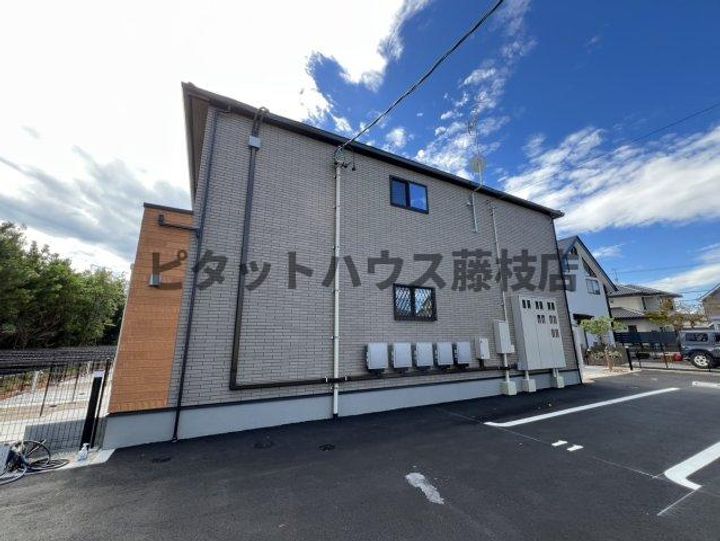 静岡県焼津市東小川3丁目(アパート)の賃貸物件の外観