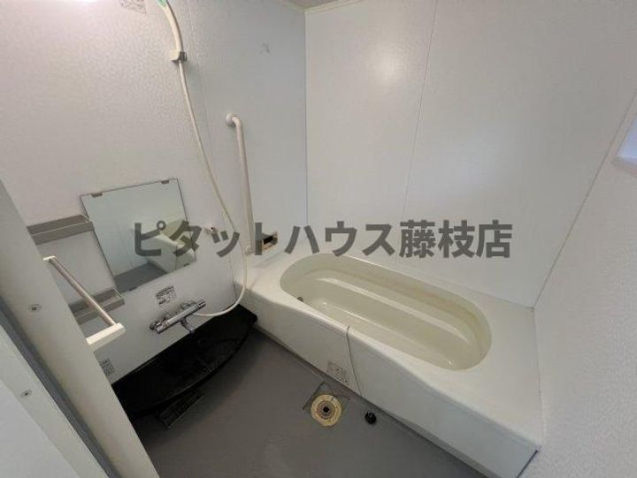 静岡県焼津市三ケ名(アパート)の賃貸物件の風呂