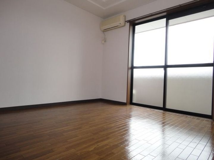 静岡県島田市旗指(アパート)の賃貸物件0102の居間