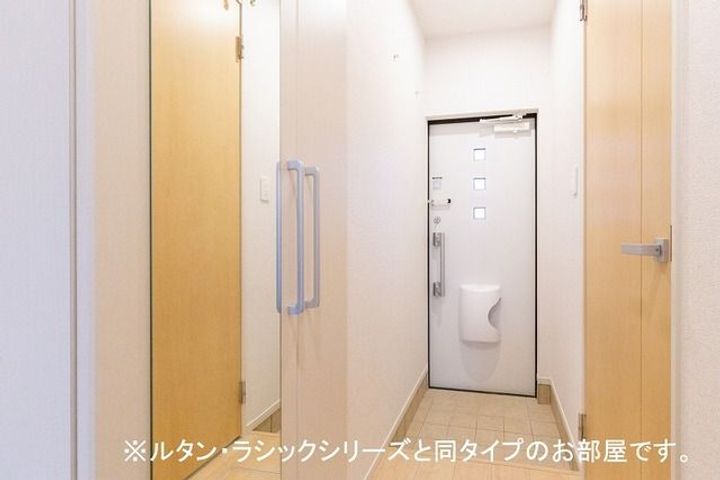 静岡県袋井市堀越5丁目(アパート)の賃貸物件101の玄関