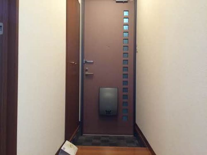 EGERIA0103の玄関
