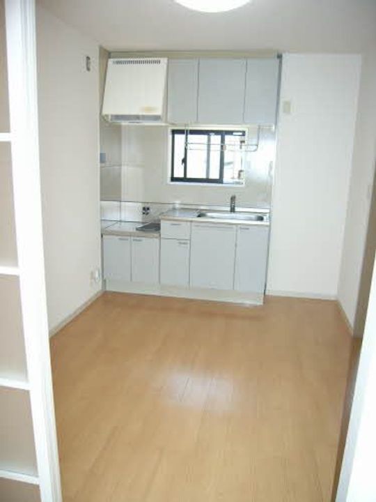 静岡県牧之原市勝俣(アパート)の賃貸物件B101の居間