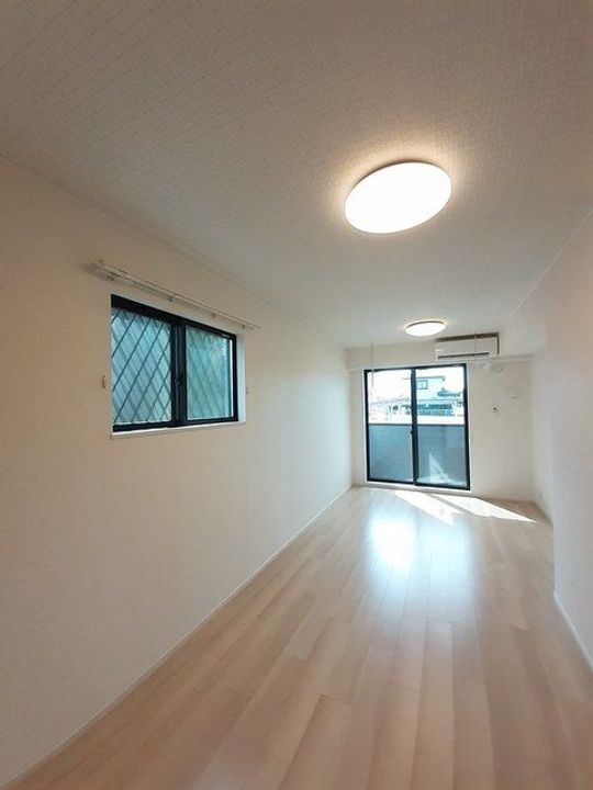 静岡県菊川市赤土(アパート)の賃貸物件106の居間