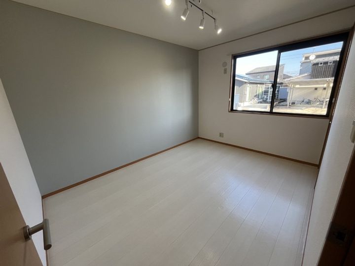 アコルデ B棟102の寝室